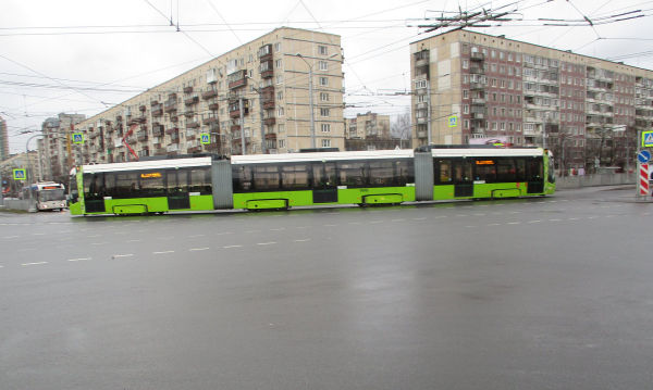 ru-stpetersburg_trams-metelitsa008-180220-anttiperaelae-full.jpg